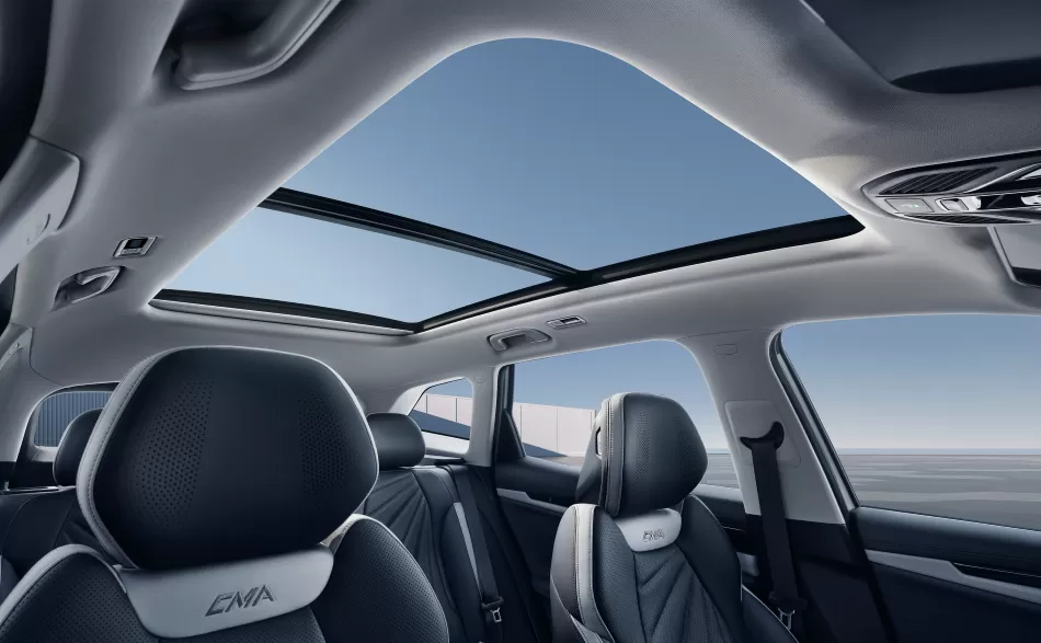 Geely Atlas New фото