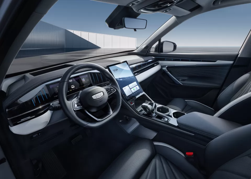 Geely Atlas New фото